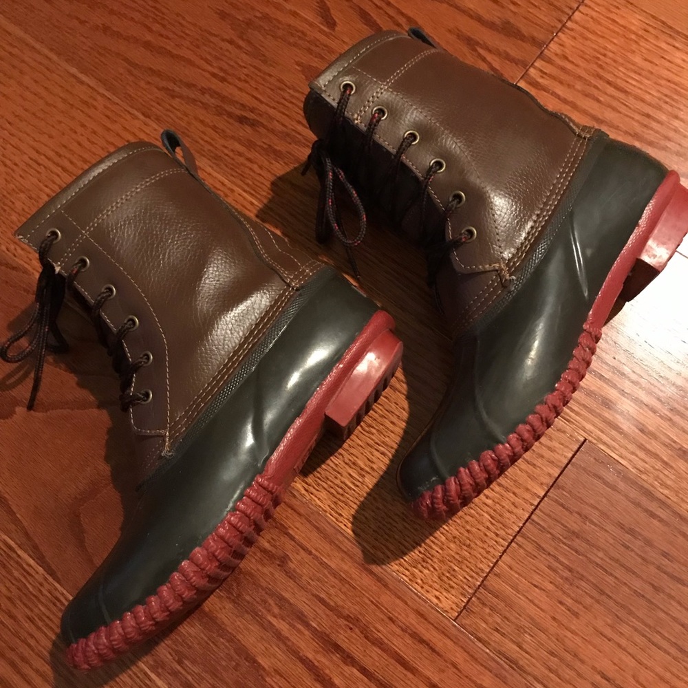 Khombu Letty Leather Duck Boots